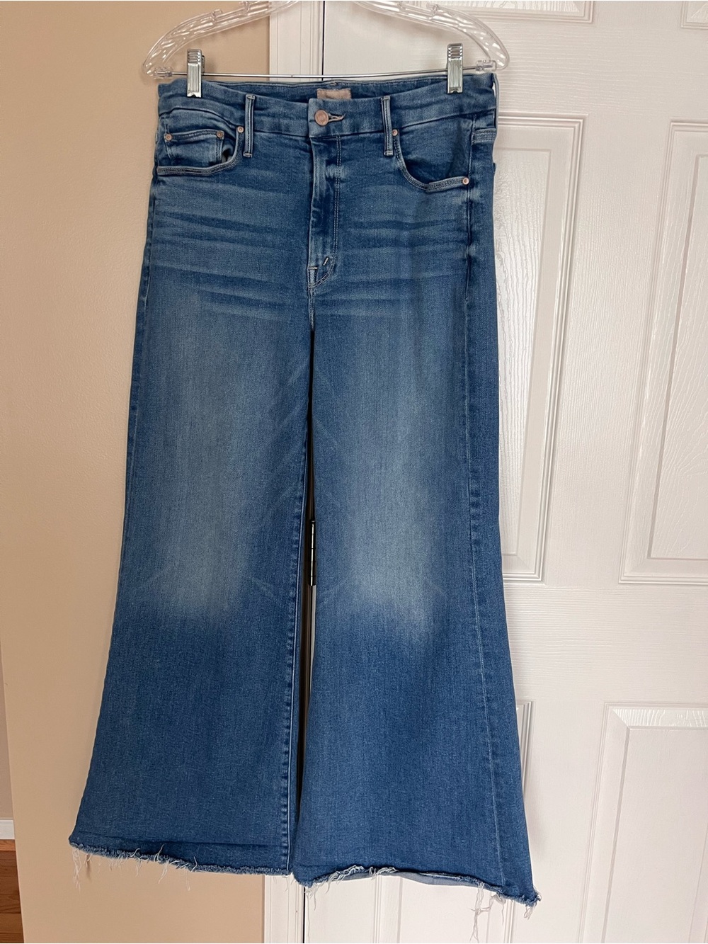 MOTHER The Roller High Rise Wide Leg Jeans Raw Hem Size 31 Riding the Cliffside